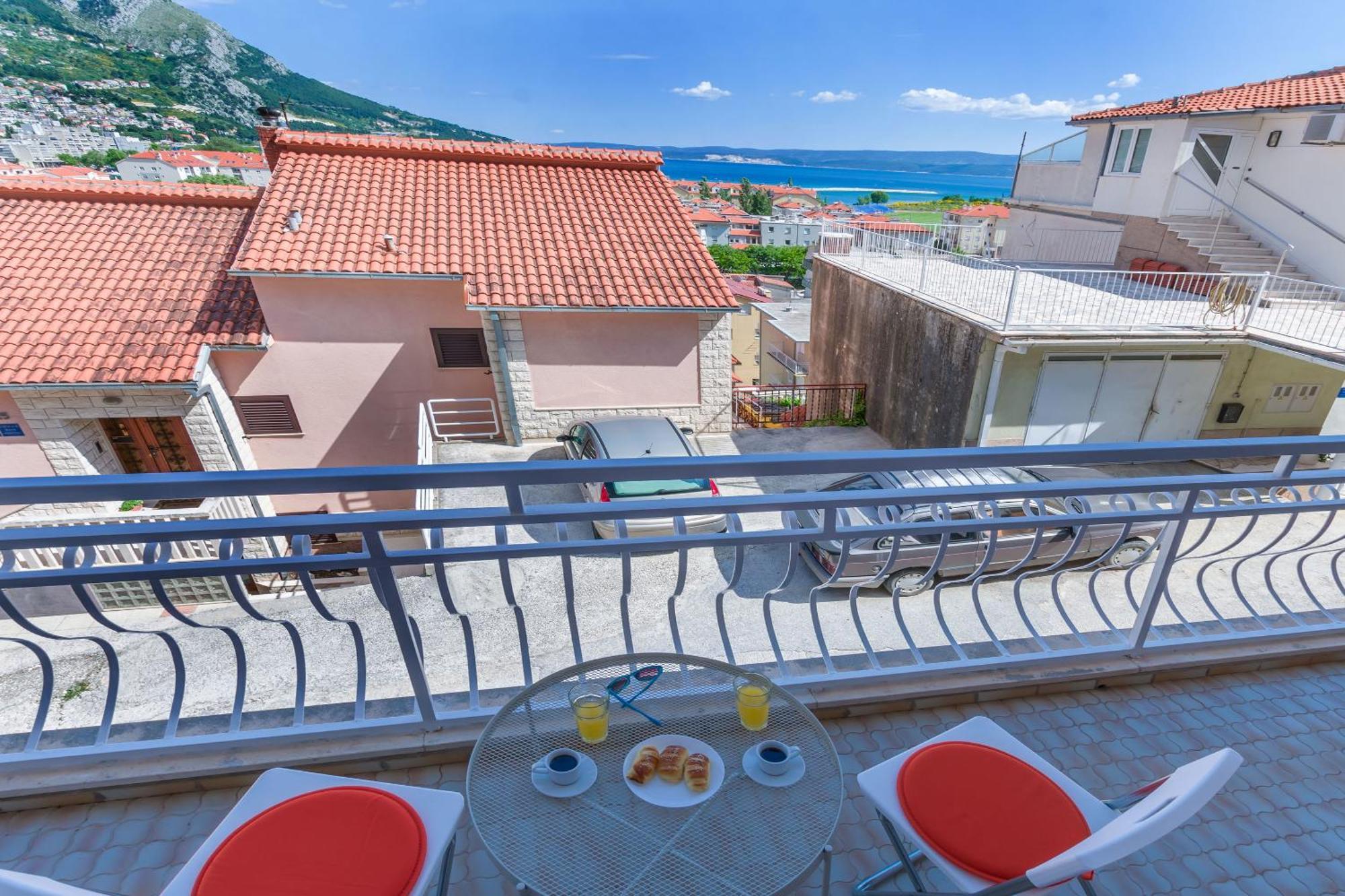 Apartment Adrian Omiš Eksteriør billede